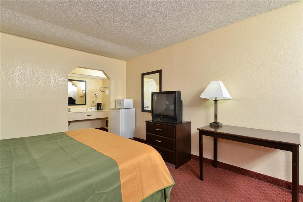 Rodeway Inn North Little Rock Room photo